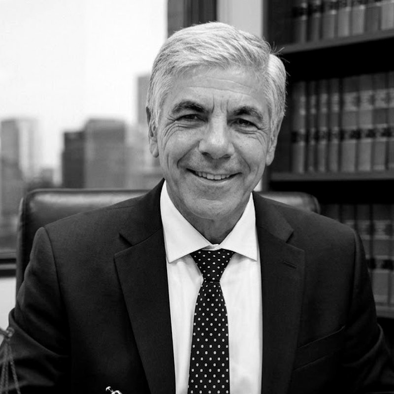 Miguel Patron Lombardo, abogado